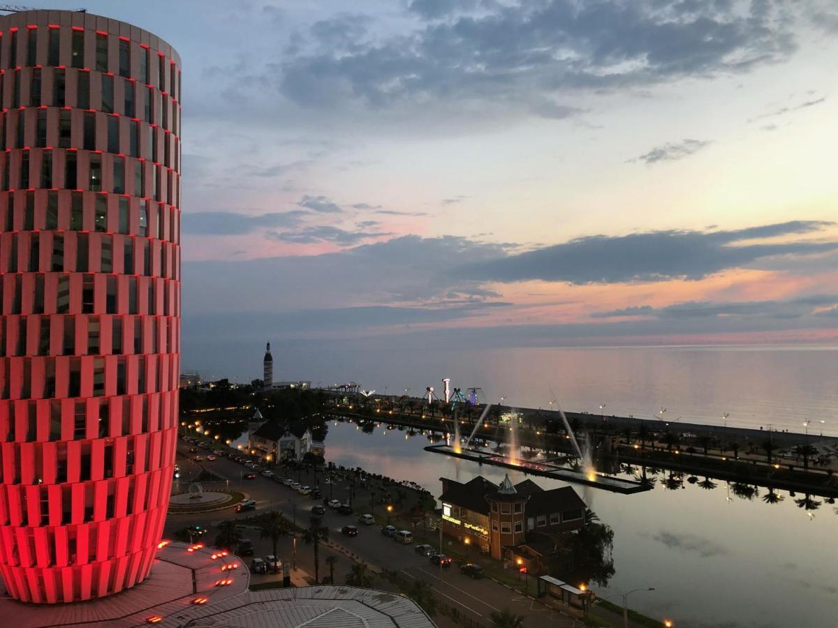 Black Sea VI Dari Apartments Batumi Exterior foto